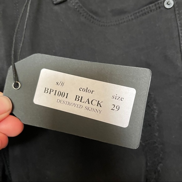 Just Black ‘Destroyed Skinny’ sexy jet black jeans - Picture 6 of 7